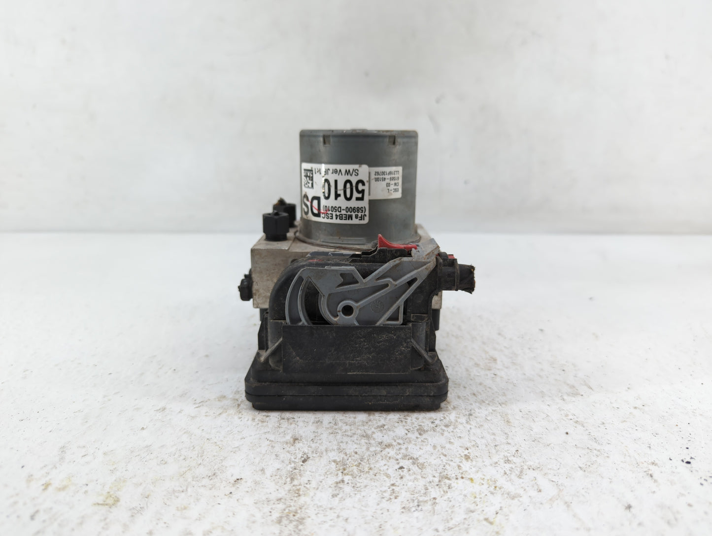 2016-2018 Kia Optima ABS Pump Control Module Replacement P/N:D5589-30500 58920-2T550, D5589-20500 Fits Fits 2016 2017 2018 O