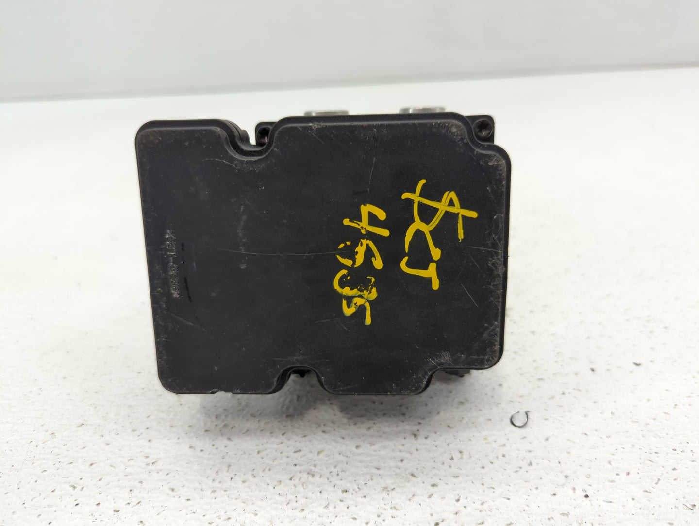 2016-2018 Kia Optima ABS Pump Control Module Replacement P/N:D5589-30500 58920-2T550, D5589-20500 Fits Fits 2016 2017 2018 O