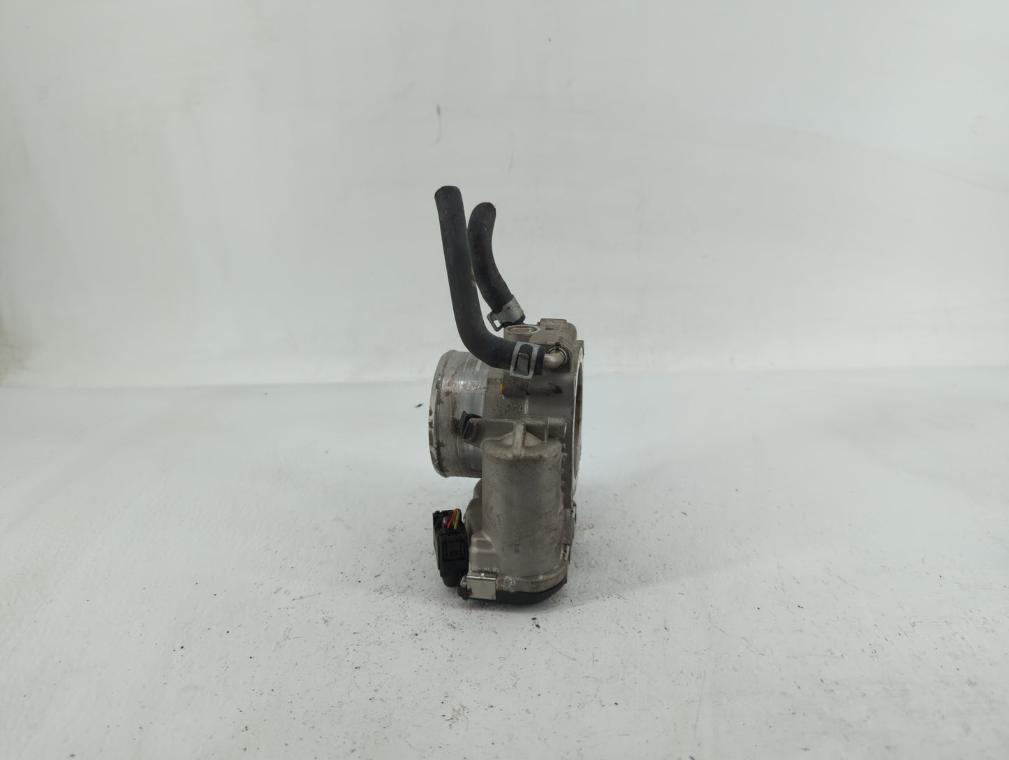 2016-2020 Kia Optima Throttle Body P/N:35100-2G600 Fits Fits 2015 2016 2017 2018 2019 2020 2021 OEM Used Auto Parts - Oemuse