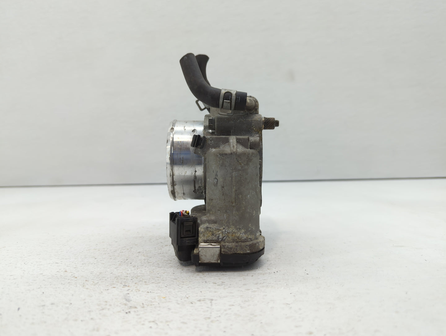 2016-2020 Kia Optima Throttle Body P/N:0 280 750 618 35100-2G600 Fits Fits 2015 2016 2017 2018 2019 2020 2021 OEM Used Auto 