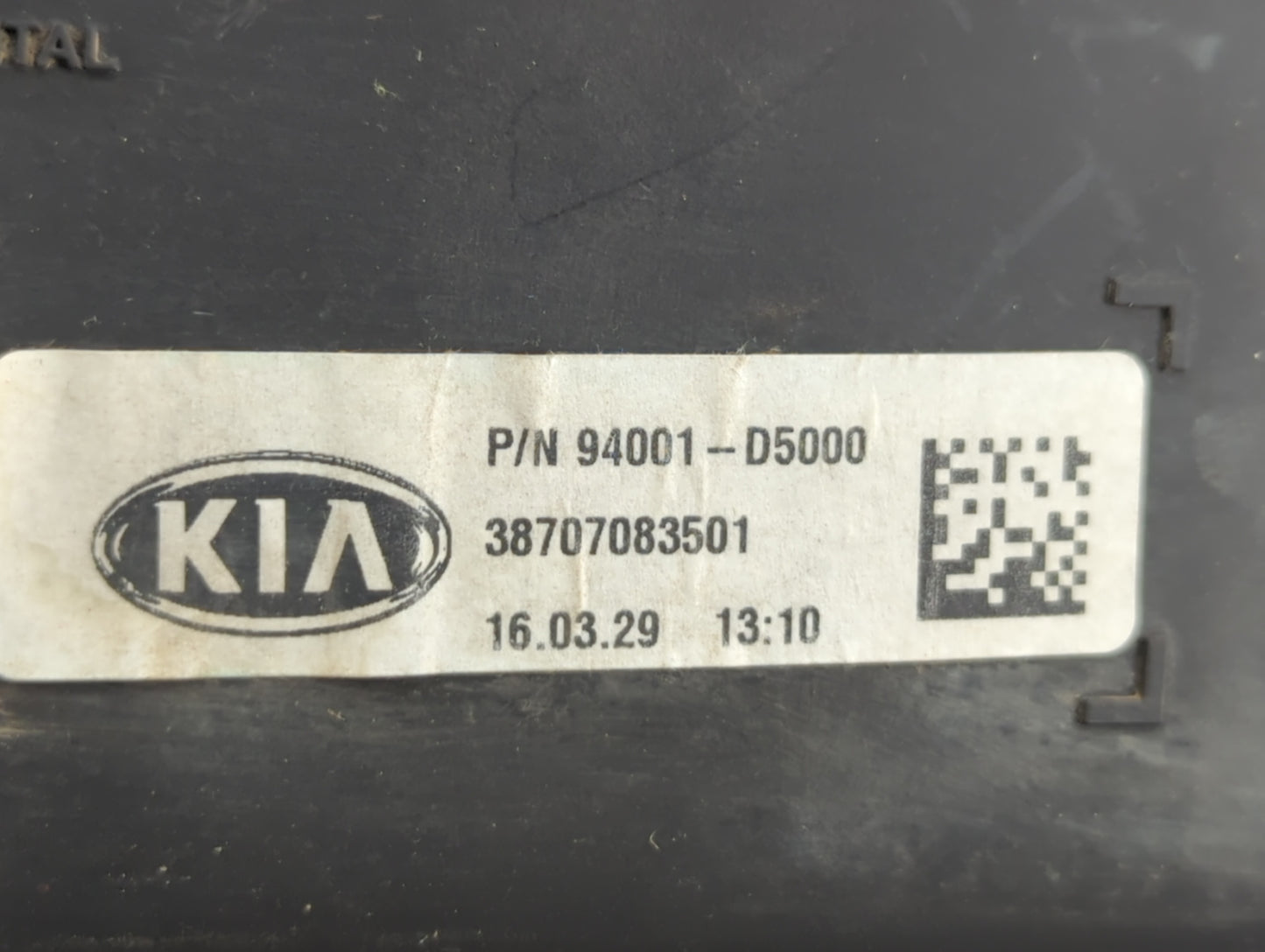 2016-2018 Kia Optima Instrument Cluster Speedometer Gauges P/N:941001-D5000 Fits Fits 2016 2017 2018 OEM Used Auto Parts - O