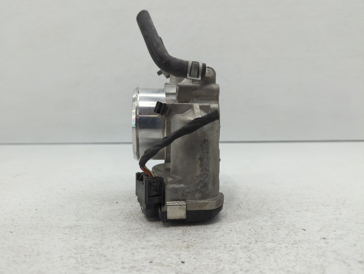 2016-2020 Kia Optima Throttle Body P/N:35100-2G600 Fits Fits 2015 2016 2017 2018 2019 2020 2021 OEM Used Auto Parts - Oemuse