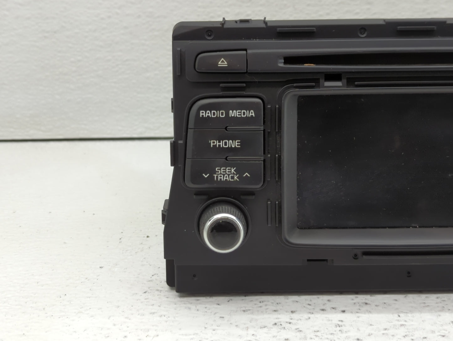 2016-2018 Kia Optima Am Fm Cd Player Radio Receiver - Oemusedautoparts1.com