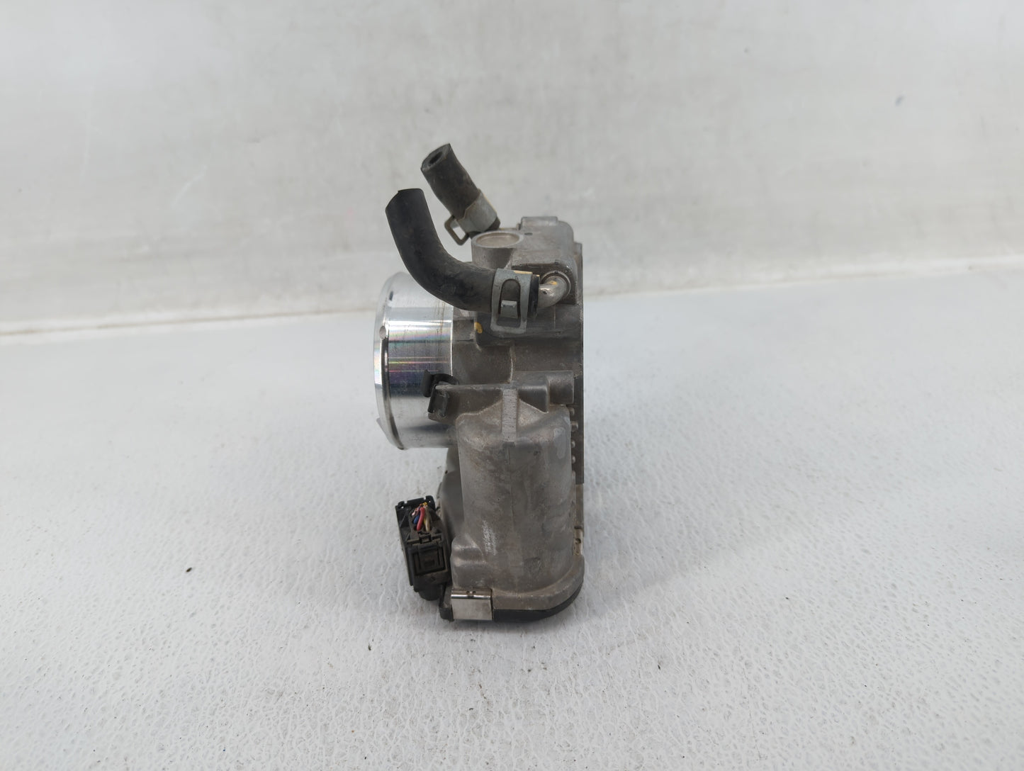 2016-2020 Kia Optima Throttle Body P/N:35100-2G600 Fits Fits 2015 2016 2017 2018 2019 2020 2021 OEM Used Auto Parts - Oemuse
