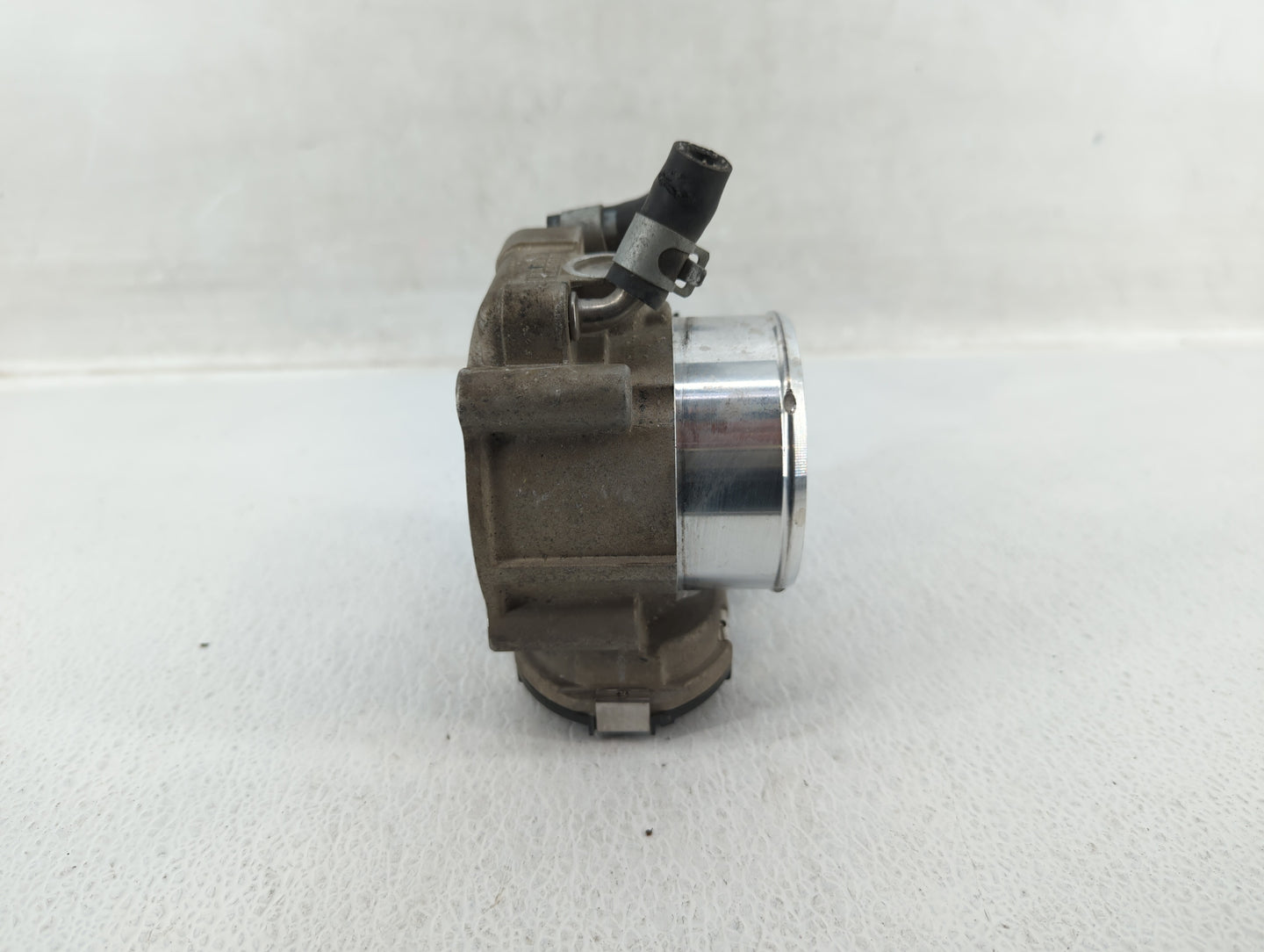 2016-2020 Kia Optima Throttle Body P/N:35100-2G600 Fits Fits 2015 2016 2017 2018 2019 2020 2021 OEM Used Auto Parts - Oemuse