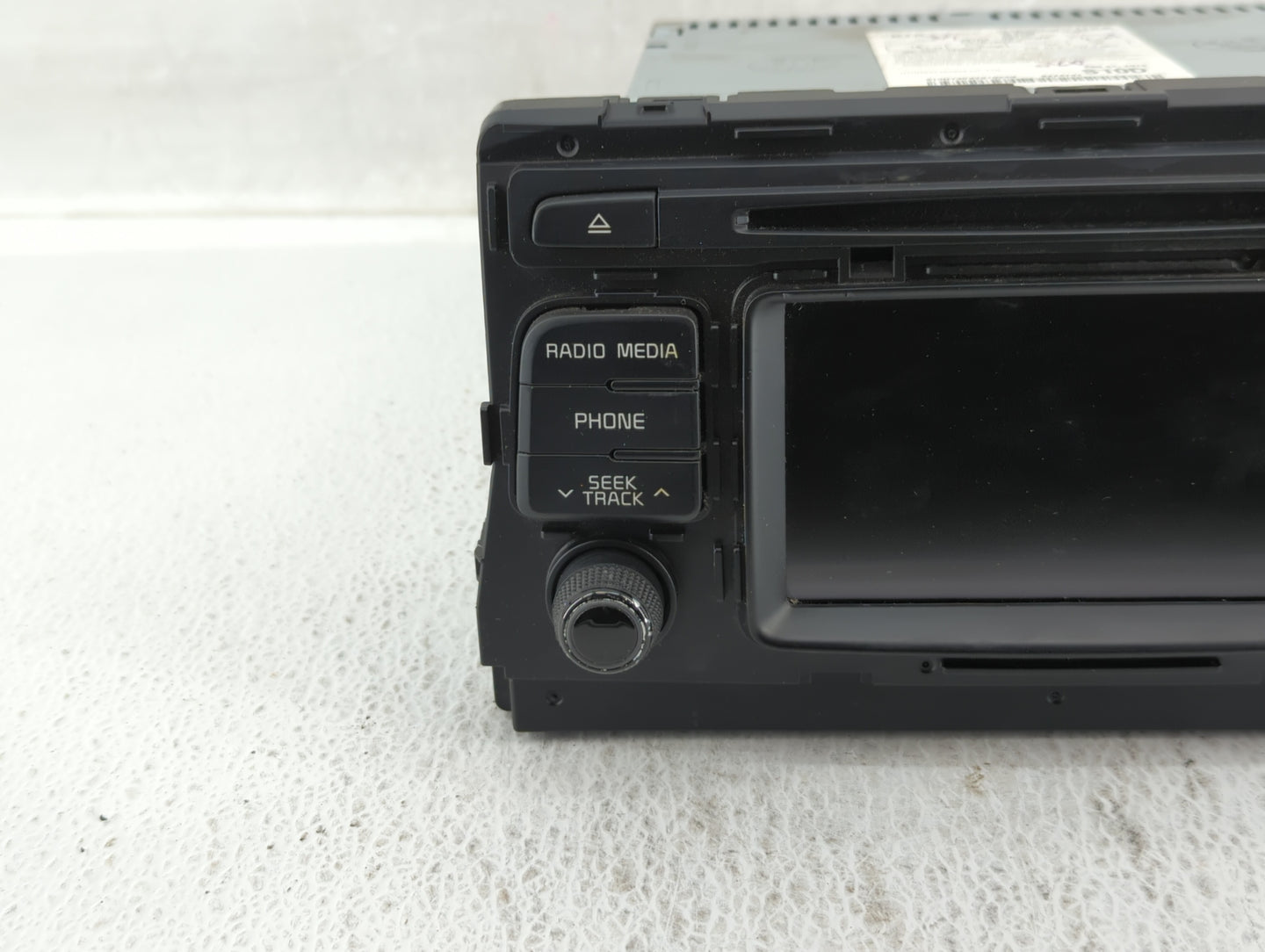 2016-2018 Kia Optima Am Fm Cd Player Radio Receiver - Oemusedautoparts1.com