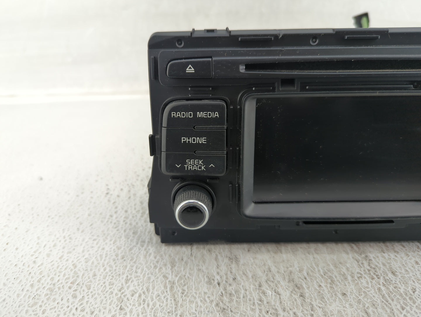 2016-2018 Kia Optima Am Fm Cd Player Radio Receiver - Oemusedautoparts1.com