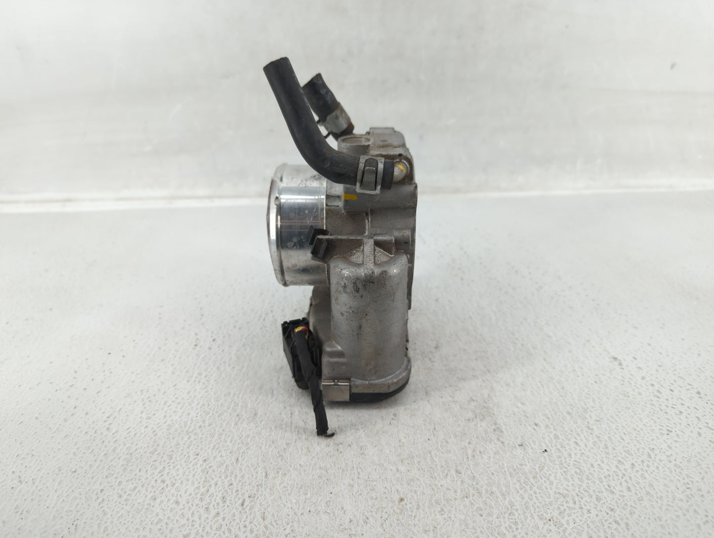 2016-2020 Kia Optima Throttle Body P/N:35100-2G600 Fits Fits 2015 2016 2017 2018 2019 2020 2021 OEM Used Auto Parts - Oemuse