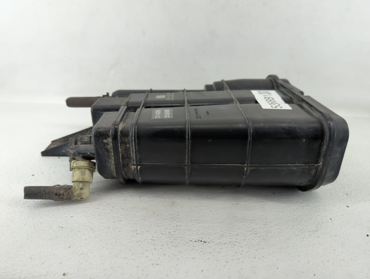2016 Kia Optima Fuel Vapor Charcoal Canister 536881 - Oemusedautoparts1.com