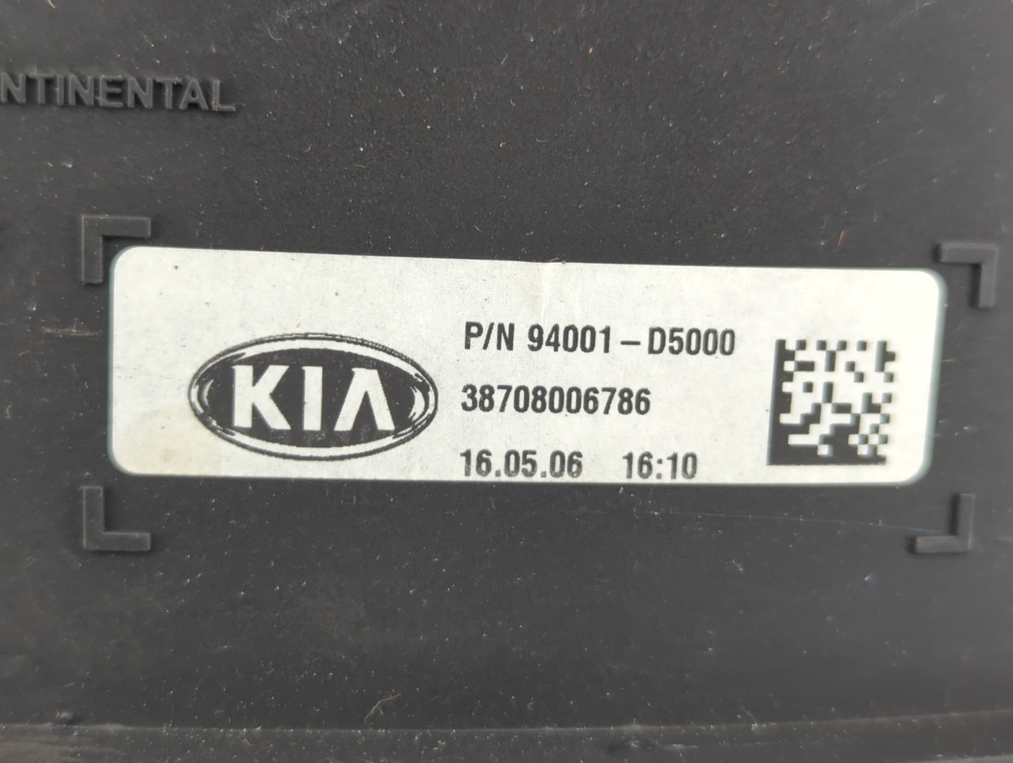 2016-2018 Kia Optima Instrument Cluster Speedometer Gauges P/N:94011-D5000 94011-D5010 Fits Fits 2016 2017 2018 OEM Used Aut