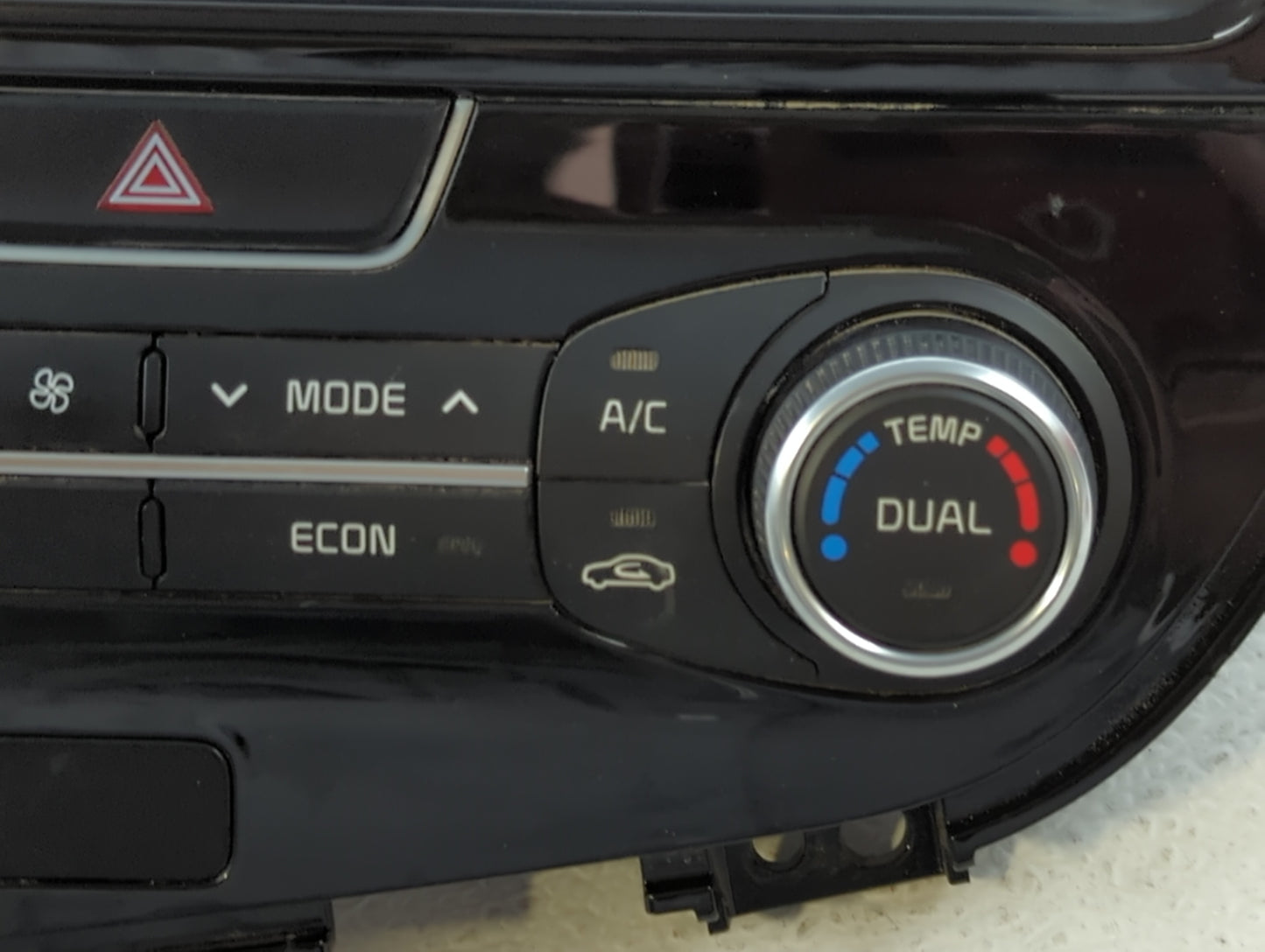 2014-2016 Kia Optima Climate Control Module Temperature AC/Heater Replacement P/N:972504UCF0 972504UBG0 Fits Fits 2014 2015 