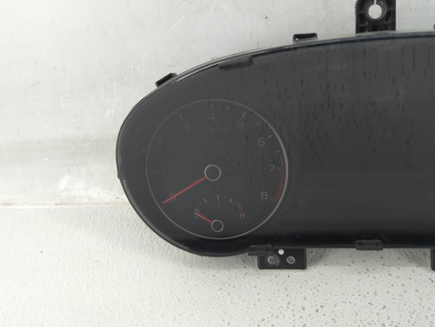 2016-2018 Kia Optima Instrument Cluster Speedometer Gauges P/N:94011-D5000 94011-D5010 Fits Fits 2016 2017 2018 OEM Used Aut