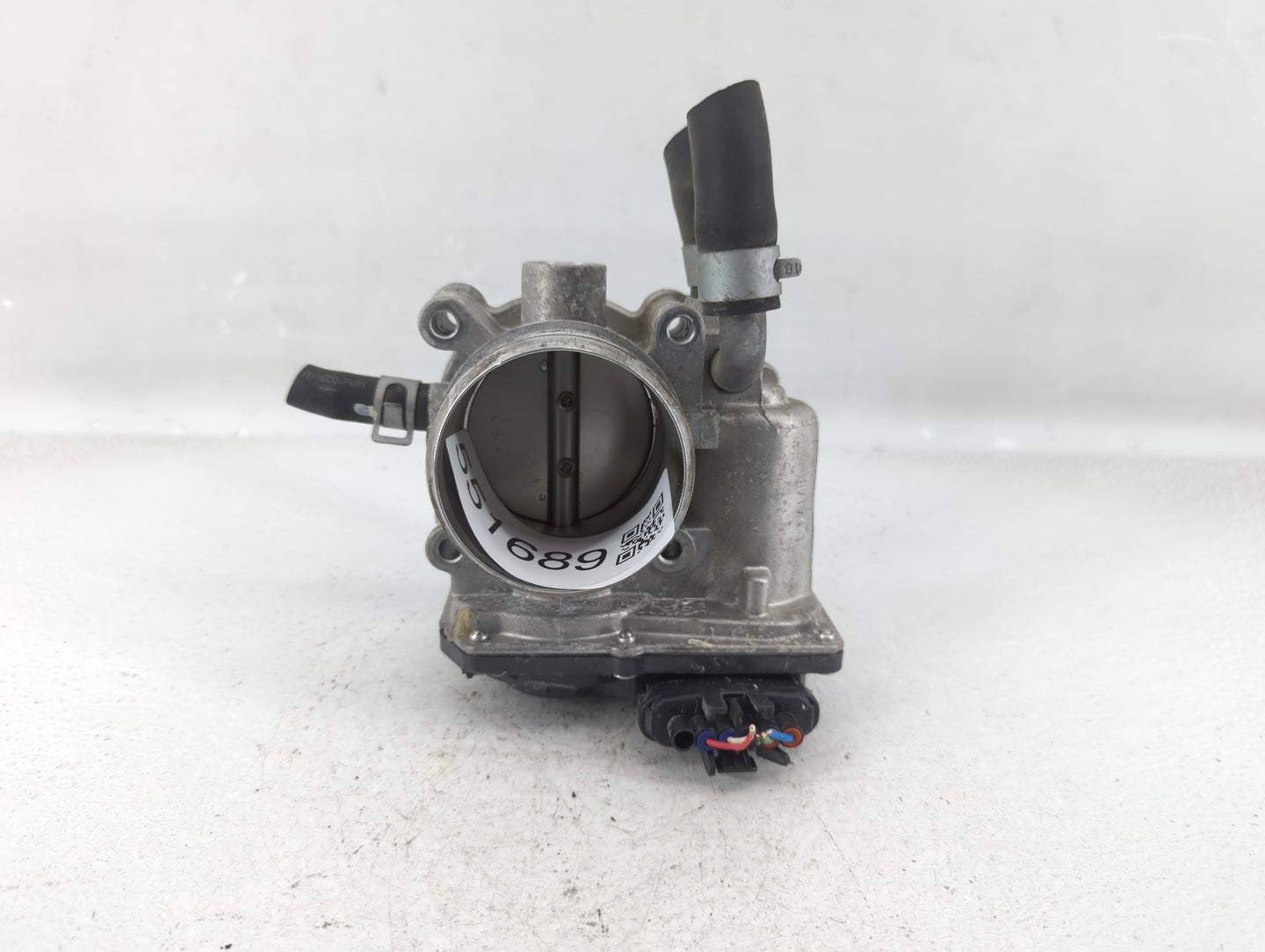 2016-2020 Kia Optima Throttle Body P/N:35100-2B340 Fits Fits 2015 2016 2017 2018 2019 2020 2021 2022 OEM Used Auto Parts - O