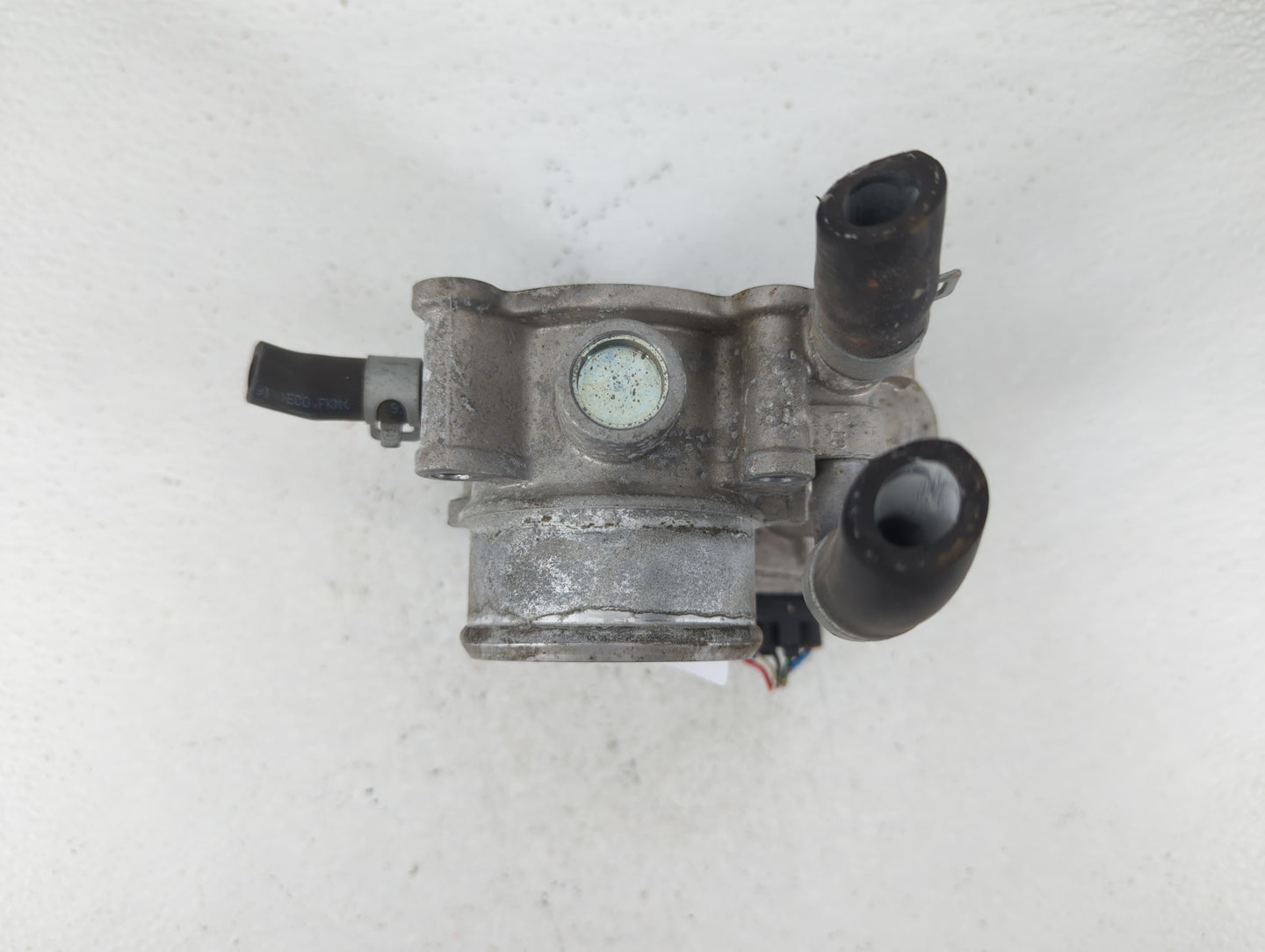 2016-2020 Kia Optima Throttle Body P/N:35100-2B340 Fits Fits 2015 2016 2017 2018 2019 2020 2021 2022 OEM Used Auto Parts - O