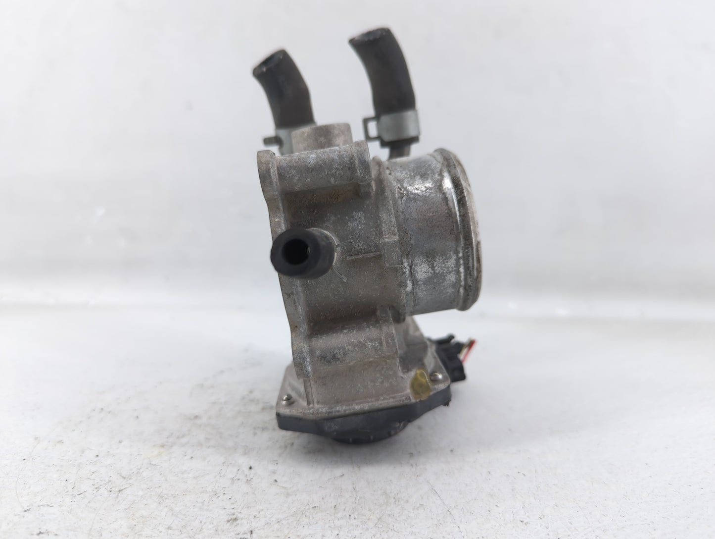 2016-2020 Kia Optima Throttle Body P/N:35100-2B340 Fits Fits 2015 2016 2017 2018 2019 2020 2021 2022 OEM Used Auto Parts - O