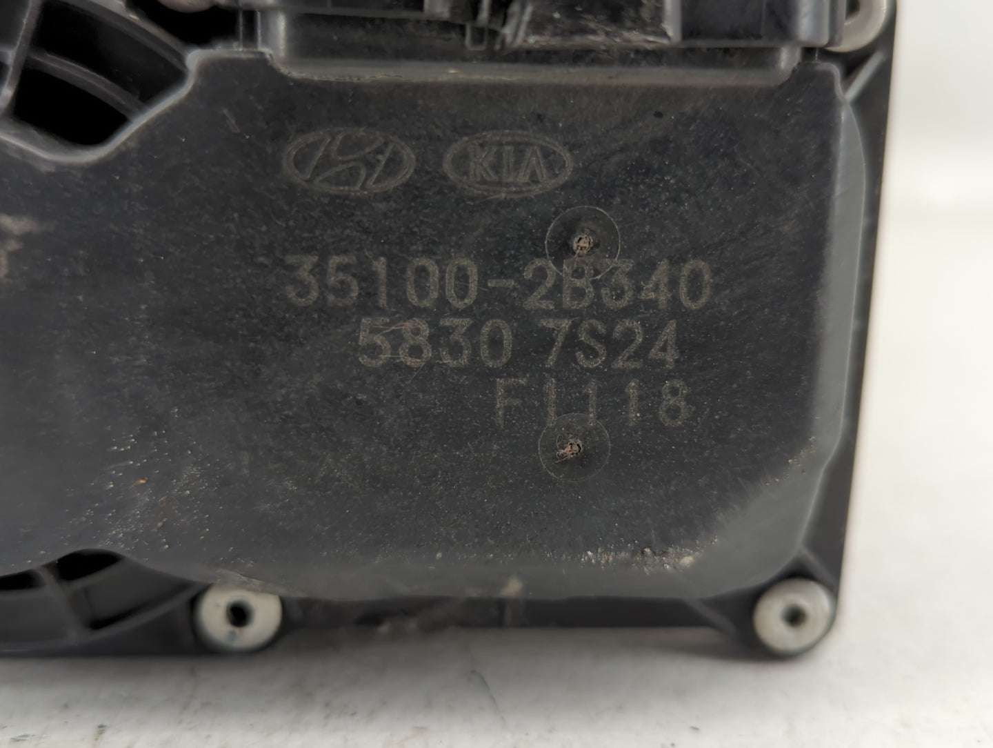 2016-2020 Kia Optima Throttle Body P/N:35100-2B340 Fits Fits 2015 2016 2017 2018 2019 2020 2021 2022 OEM Used Auto Parts - O