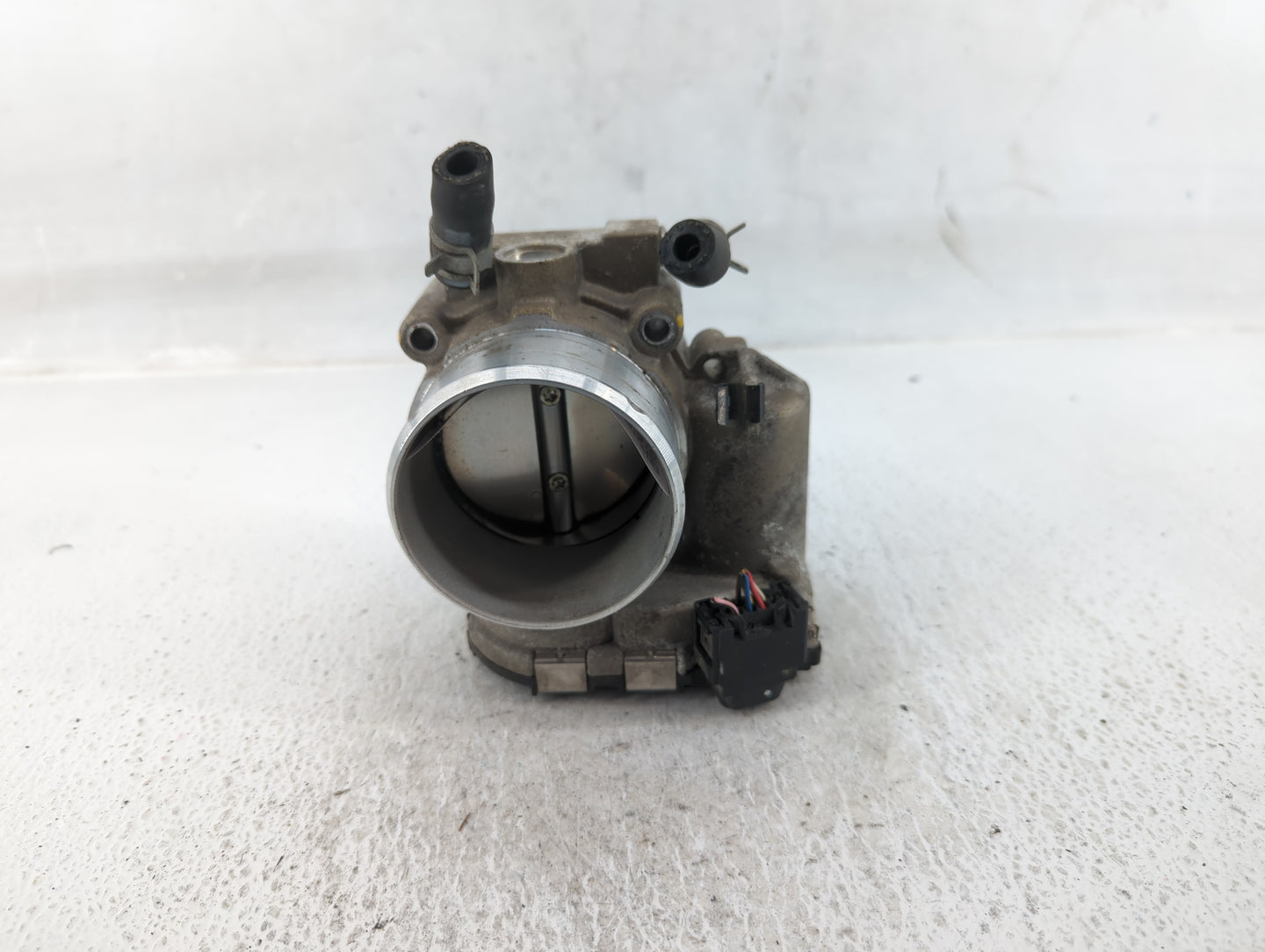 2016-2020 Kia Optima Throttle Body P/N:35100-2G600 Fits Fits 2015 2016 2017 2018 2019 2020 2021 OEM Used Auto Parts - Oemuse