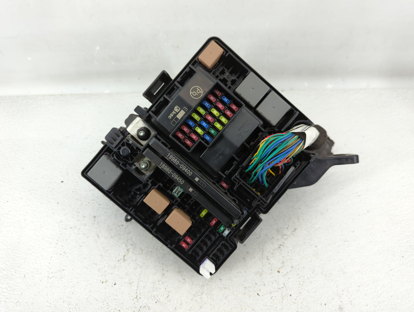2016-2019 Kia Optima Fusebox Fuse Box Panel Relay Module P/N:91950-D5822 Fits Fits 2016 2017 2018 2019 OEM Used Auto Parts -
