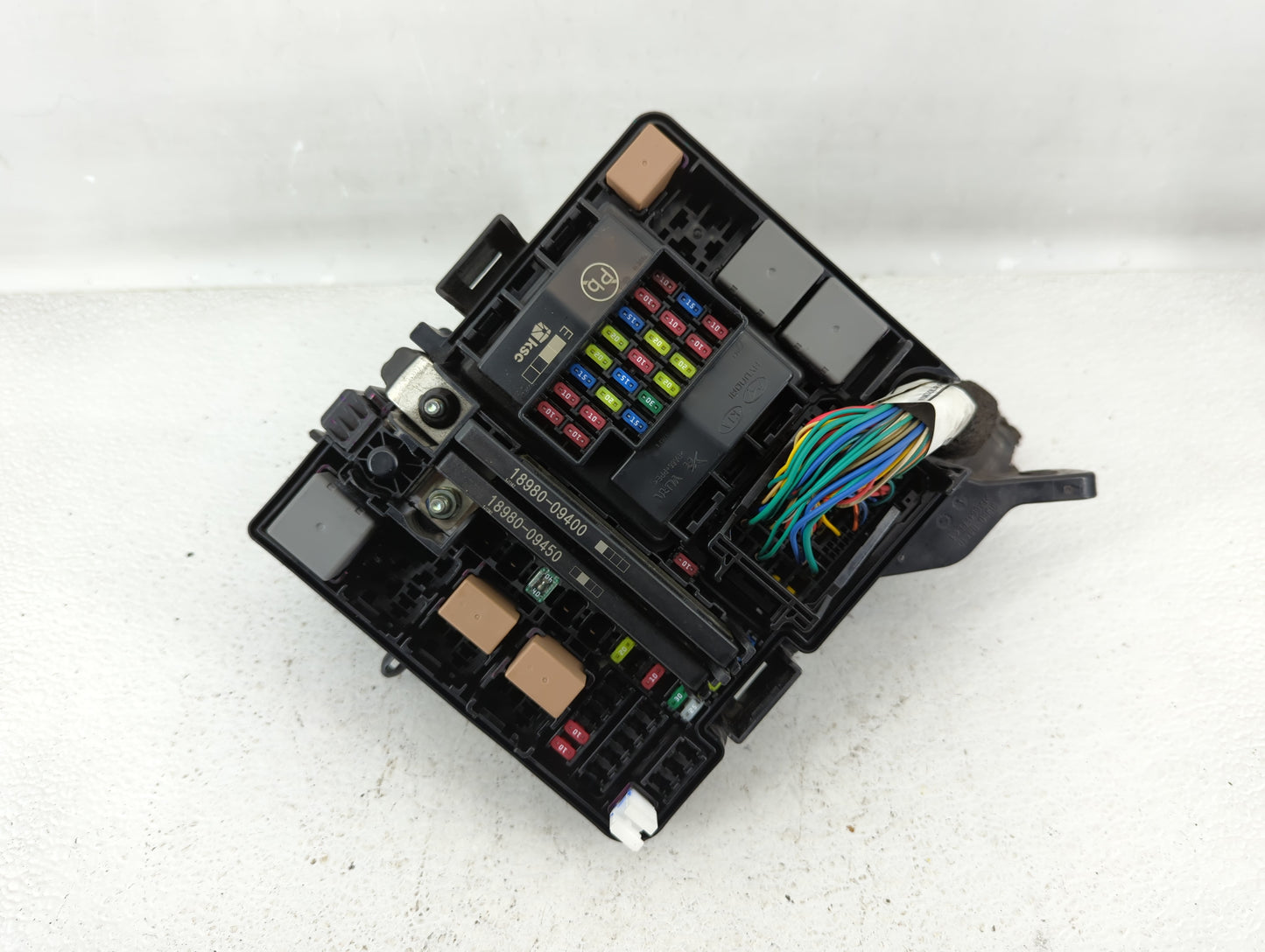 2016-2019 Kia Optima Fusebox Fuse Box Panel Relay Module P/N:91950-D5822 Fits Fits 2016 2017 2018 2019 OEM Used Auto Parts -