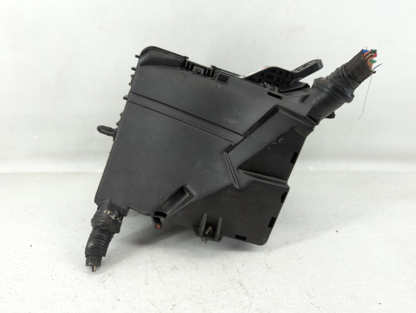 2016-2019 Kia Optima Fusebox Fuse Box Panel Relay Module P/N:91294-D4013 Fits Fits 2016 2017 2018 2019 OEM Used Auto Parts -