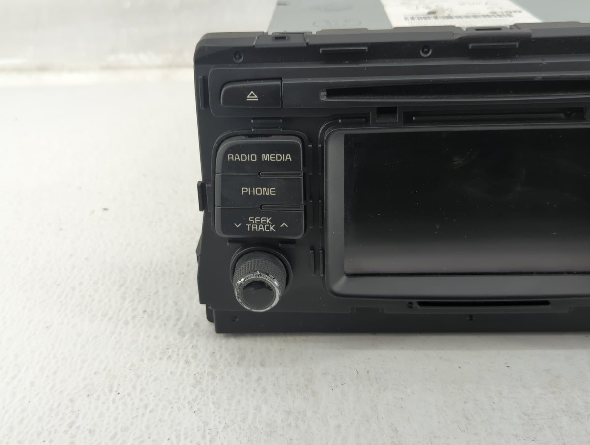 2016-2018 Kia Optima Am Fm Cd Player Radio Receiver 559437 - Oemusedautoparts1.com