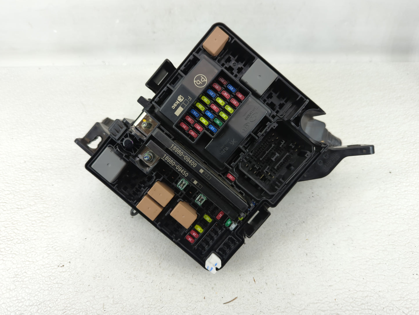 2016-2019 Kia Optima Fusebox Fuse Box Panel Relay Module P/N:91950-D5822 Fits Fits 2016 2017 2018 2019 OEM Used Auto Parts -