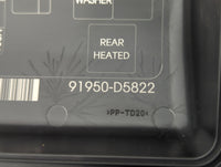 2016-2019 Kia Optima Fusebox Fuse Box Panel Relay Module P/N:91950-D5822 Fits Fits 2016 2017 2018 2019 OEM Used Auto Parts -