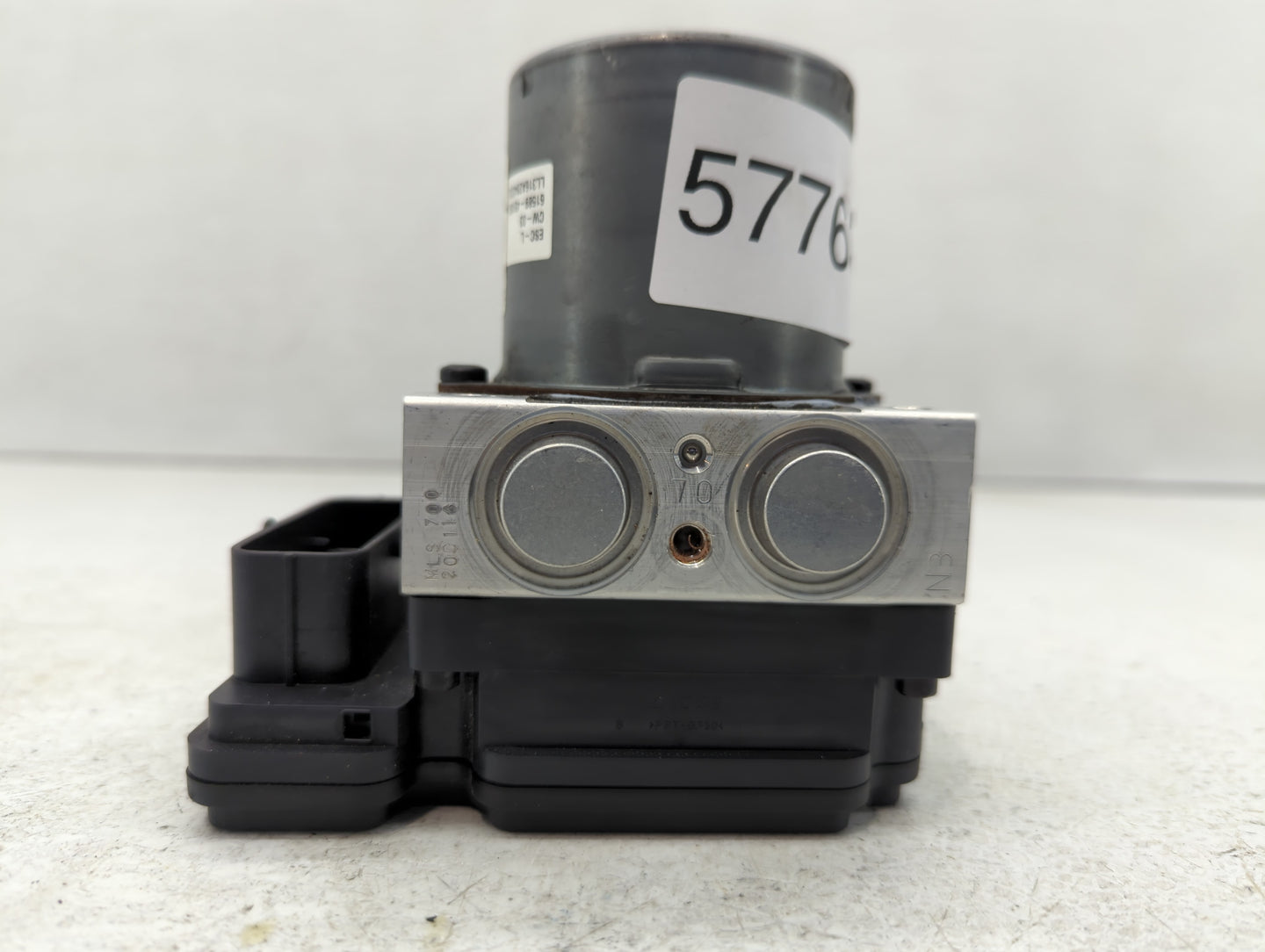 2016-2018 Kia Optima ABS Pump Control Module Replacement P/N:61589-45100 58900-D5010 Fits Fits 2016 2017 2018 OEM Used Auto 