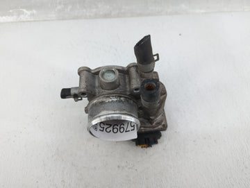 2016-2020 Kia Optima Throttle Body P/N:35100-2B340 Fits Fits 2015 2016 2017 2018 2019 2020 2021 2022 OEM Used Auto Parts