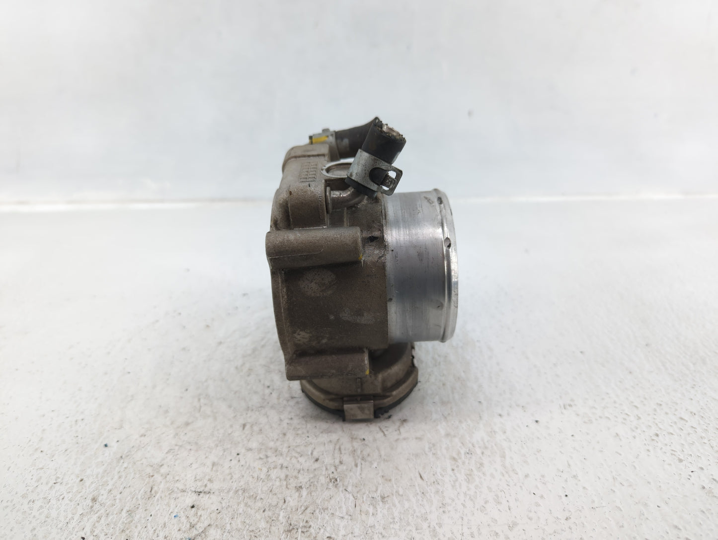 2016-2020 Kia Optima Throttle Body P/N:35100-2G600 Fits Fits 2015 2016 2017 2018 2019 2020 2021 OEM Used Auto Parts - Oemuse