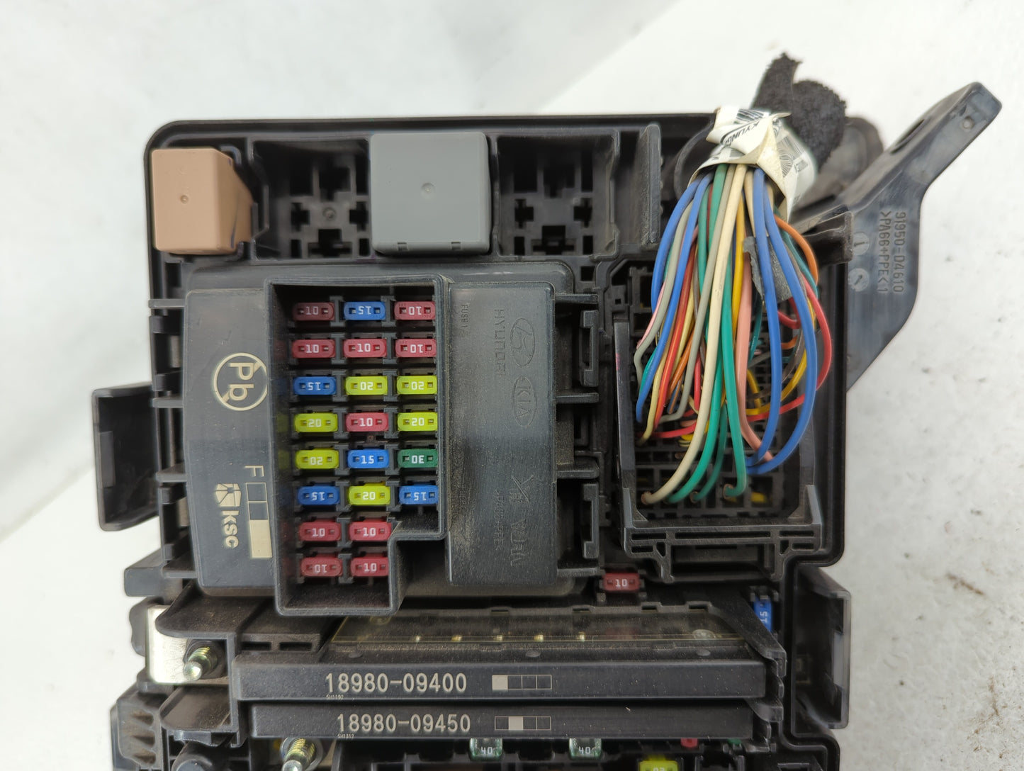 2016-2019 Kia Optima Fusebox Fuse Box Panel Relay Module P/N:91950-D5822 Fits Fits 2016 2017 2018 2019 OEM Used Auto Parts -