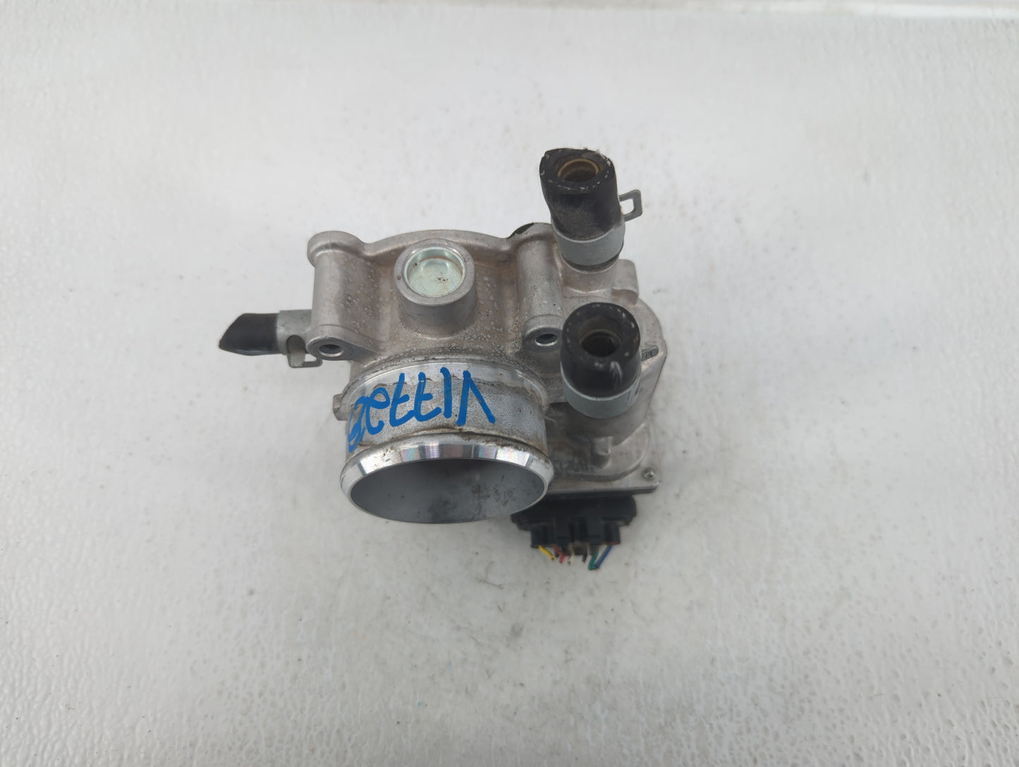 2016-2020 Kia Optima Throttle Body P/N:35100-2B340 Fits Fits 2015 2016 2017 2018 2019 2020 2021 2022 OEM Used Auto Parts - O