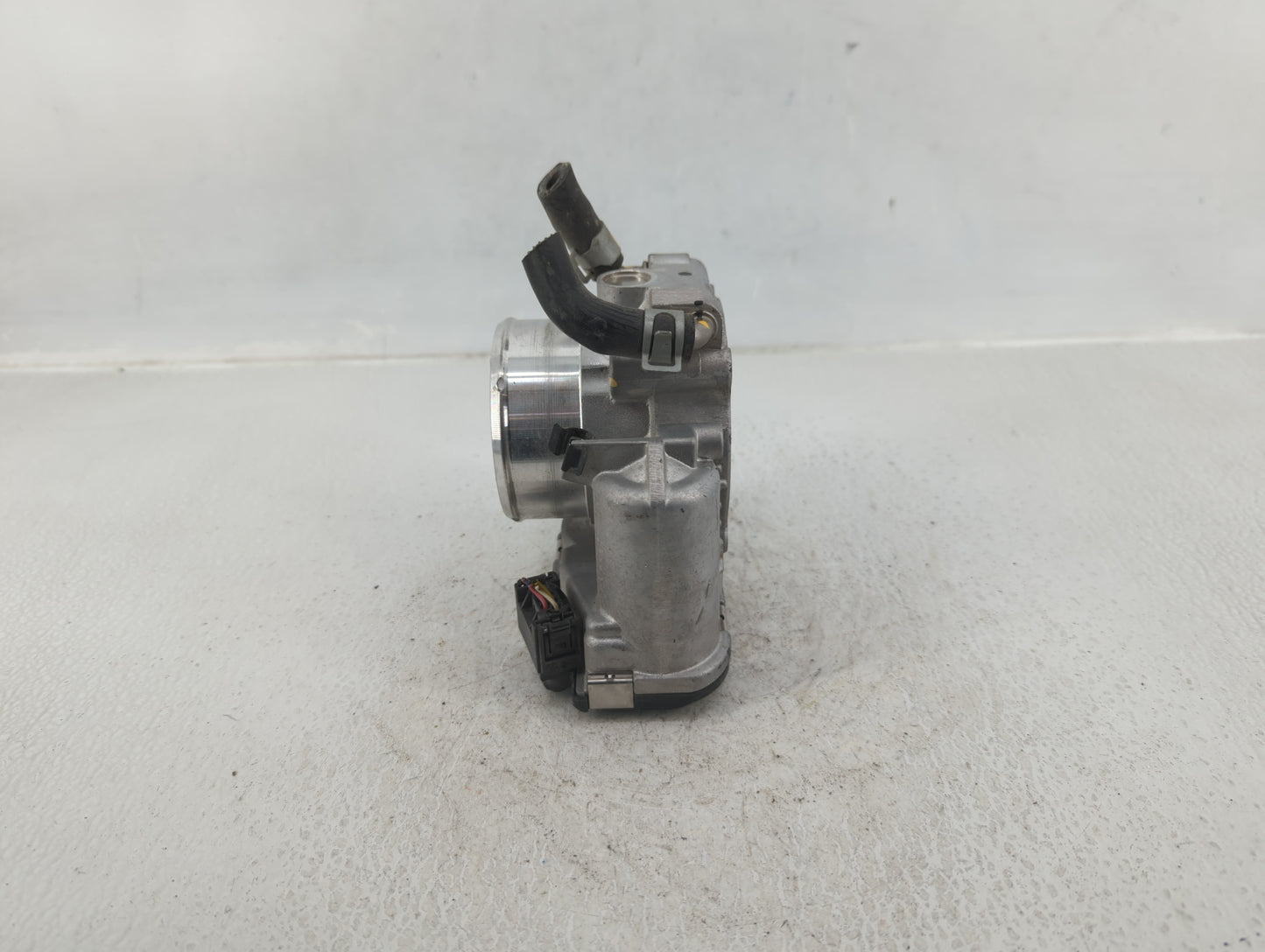 2016-2020 Kia Optima Throttle Body P/N:35100-2G600 Fits Fits 2015 2016 2017 2018 2019 2020 2021 OEM Used Auto Parts - Oemuse
