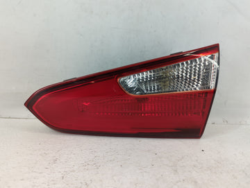 2016-2018 Kia Optima Passenger Right Side Deck Lid Mounted Tail Light - Oemusedautoparts1.com
