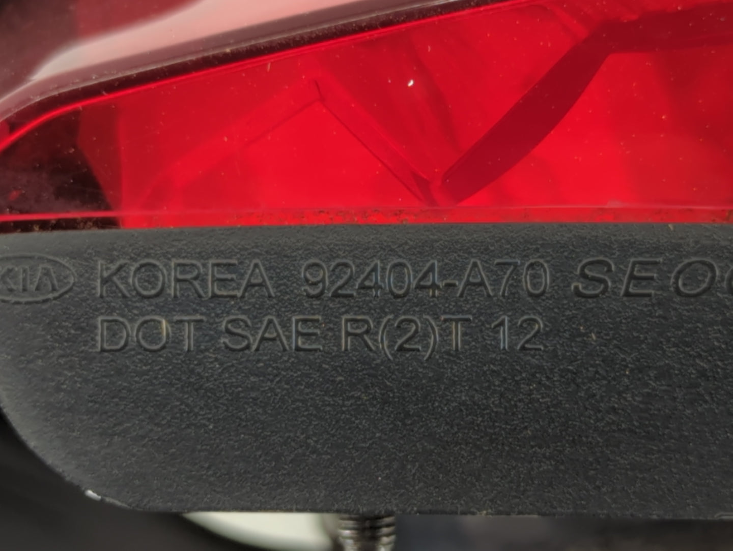 2016-2018 Kia Optima Tail Light Assembly Passenger Right OEM P/N:92404-A70 Fits Fits 2016 2017 2018 OEM Used Auto Parts - Oe