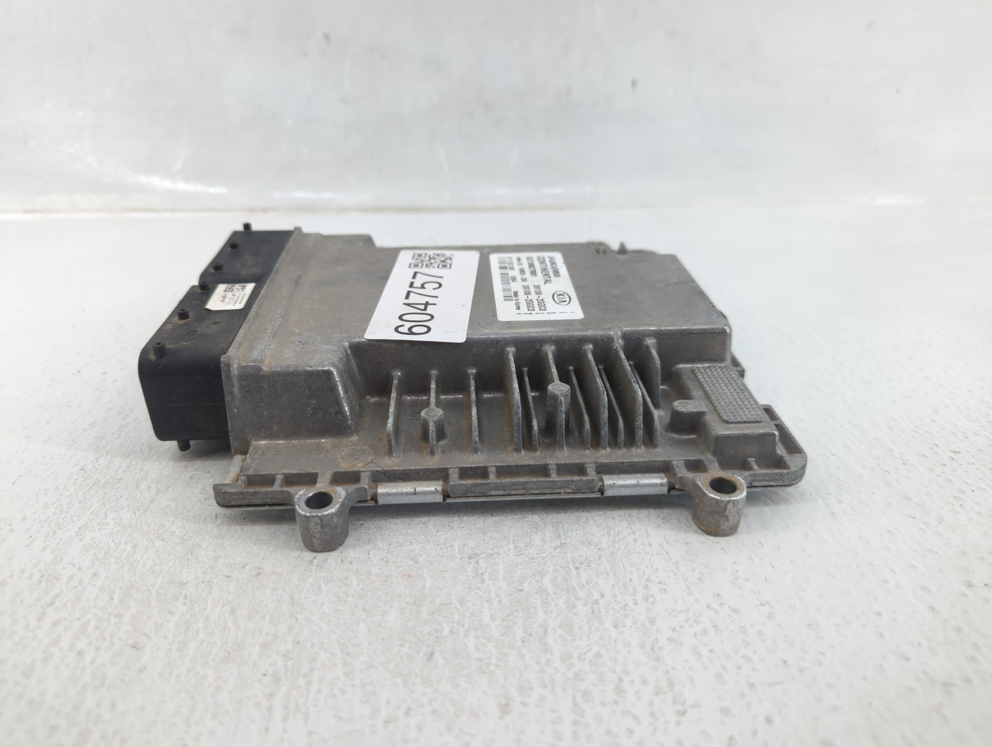 2016-2018 Kia Optima PCM Engine Control Computer ECU ECM PCU OEM P/N:39108-2GGC0 39138-2GGC0 Fits Fits 2016 2017 2018 OEM Us