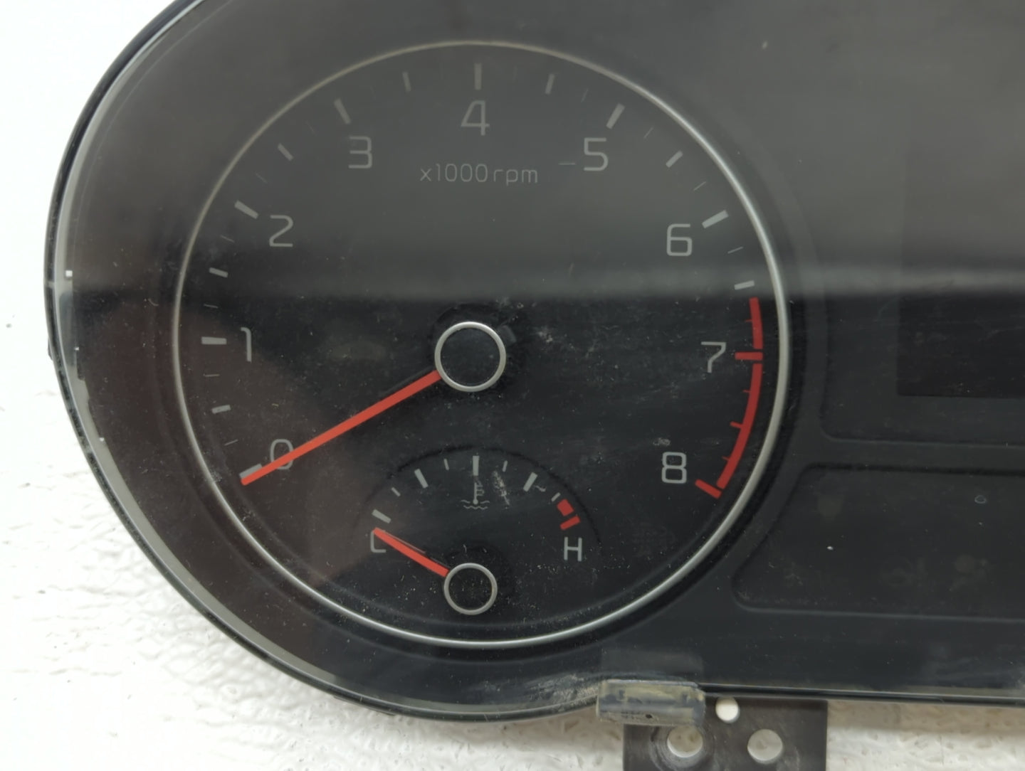 2016-2018 Kia Optima Instrument Cluster Speedometer Gauges P/N:94001-D5010 Fits Fits 2016 2017 2018 OEM Used Auto Parts - Oe