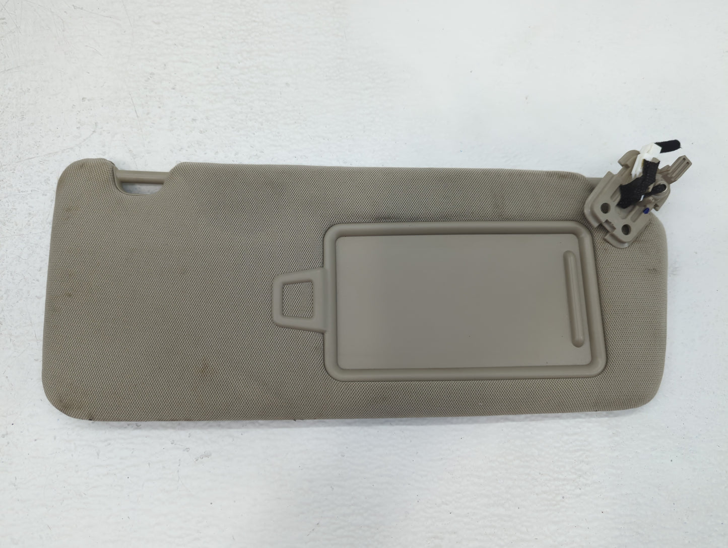 2016-2020 Kia Optima Sun Visor Shade Replacement Passenger Right Mirror Fits Fits 2016 2017 2018 2019 2020 OEM Used Auto Par