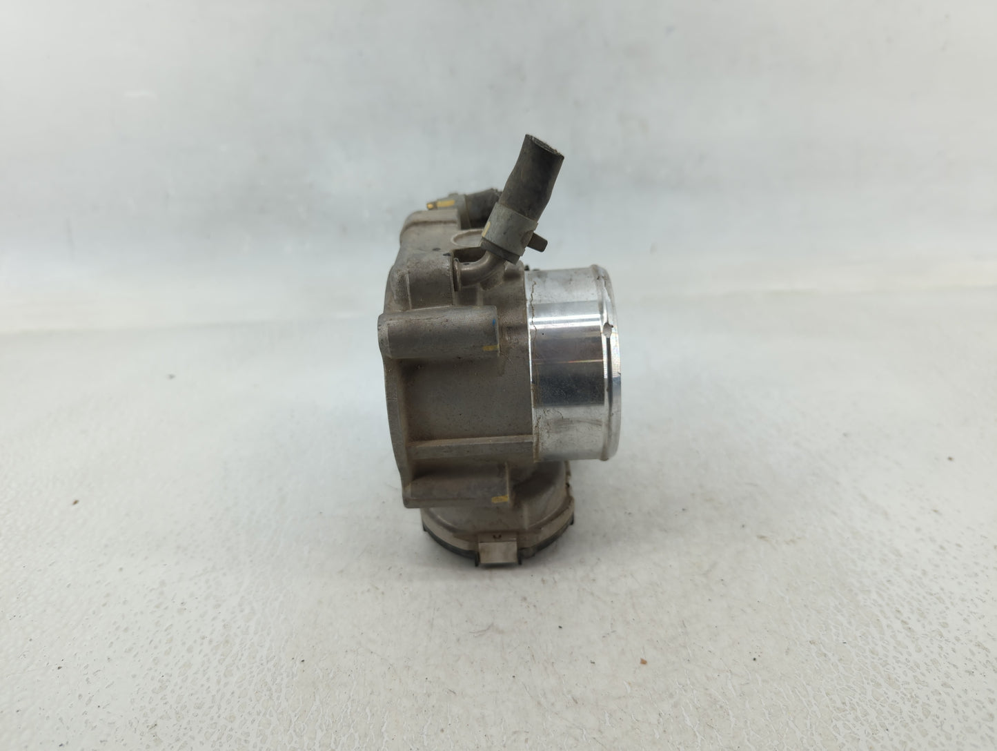 2016-2020 Kia Optima Throttle Body P/N:35100-2G600 Fits Fits 2015 2016 2017 2018 2019 2020 2021 OEM Used Auto Parts - Oemuse