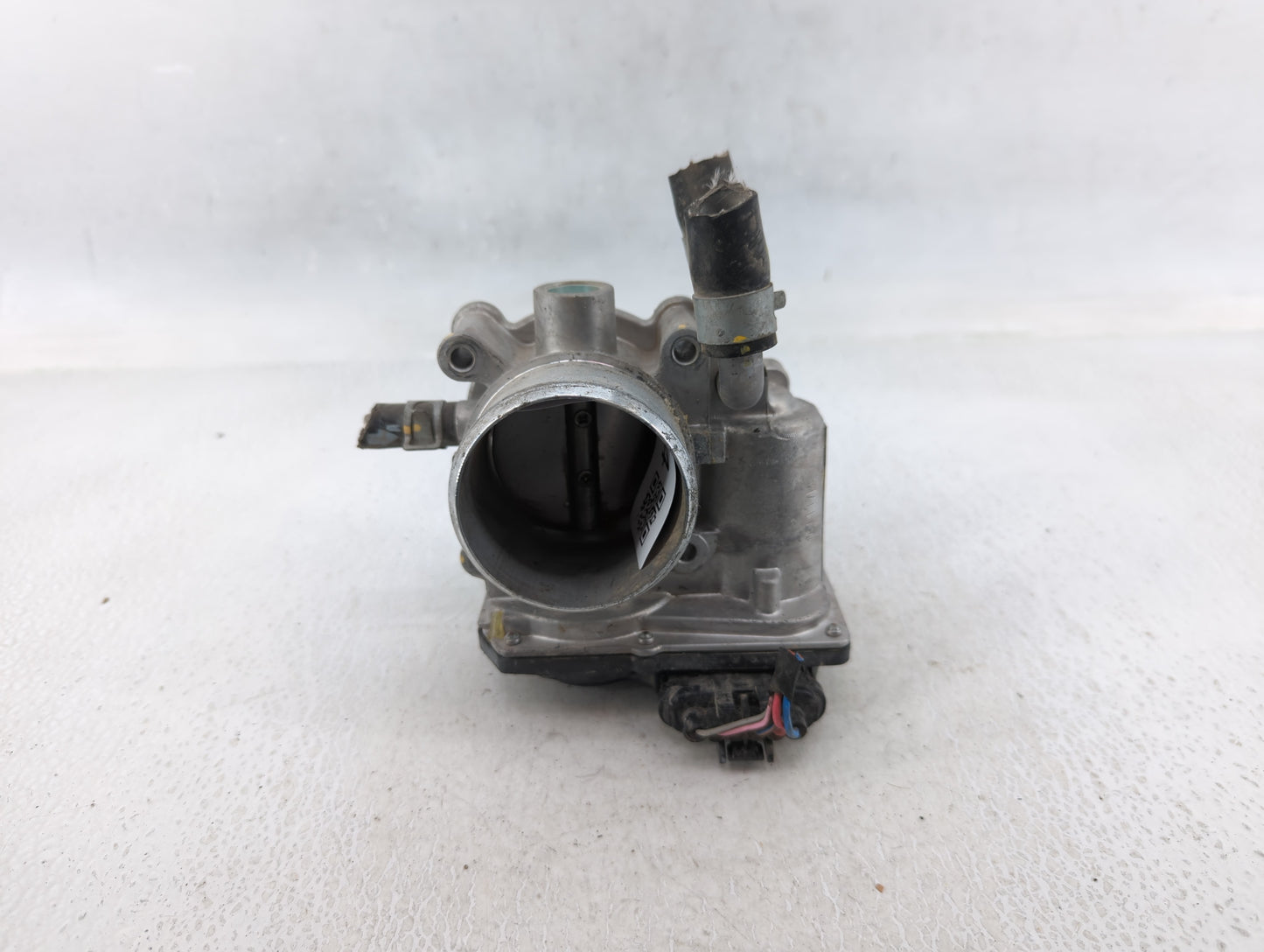 2016-2020 Kia Optima Throttle Body P/N:35100-2B340 Fits Fits 2015 2016 2017 2018 2019 2020 2021 2022 OEM Used Auto Parts - O