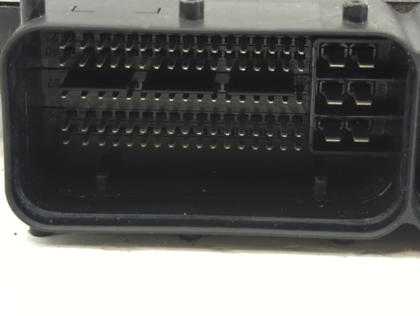 2016-2018 Kia Optima PCM Engine Control Computer ECU ECM PCU OEM P/N:39138-2GGC0 39108-2GGC0 Fits Fits 2016 2017 2018 OEM Us