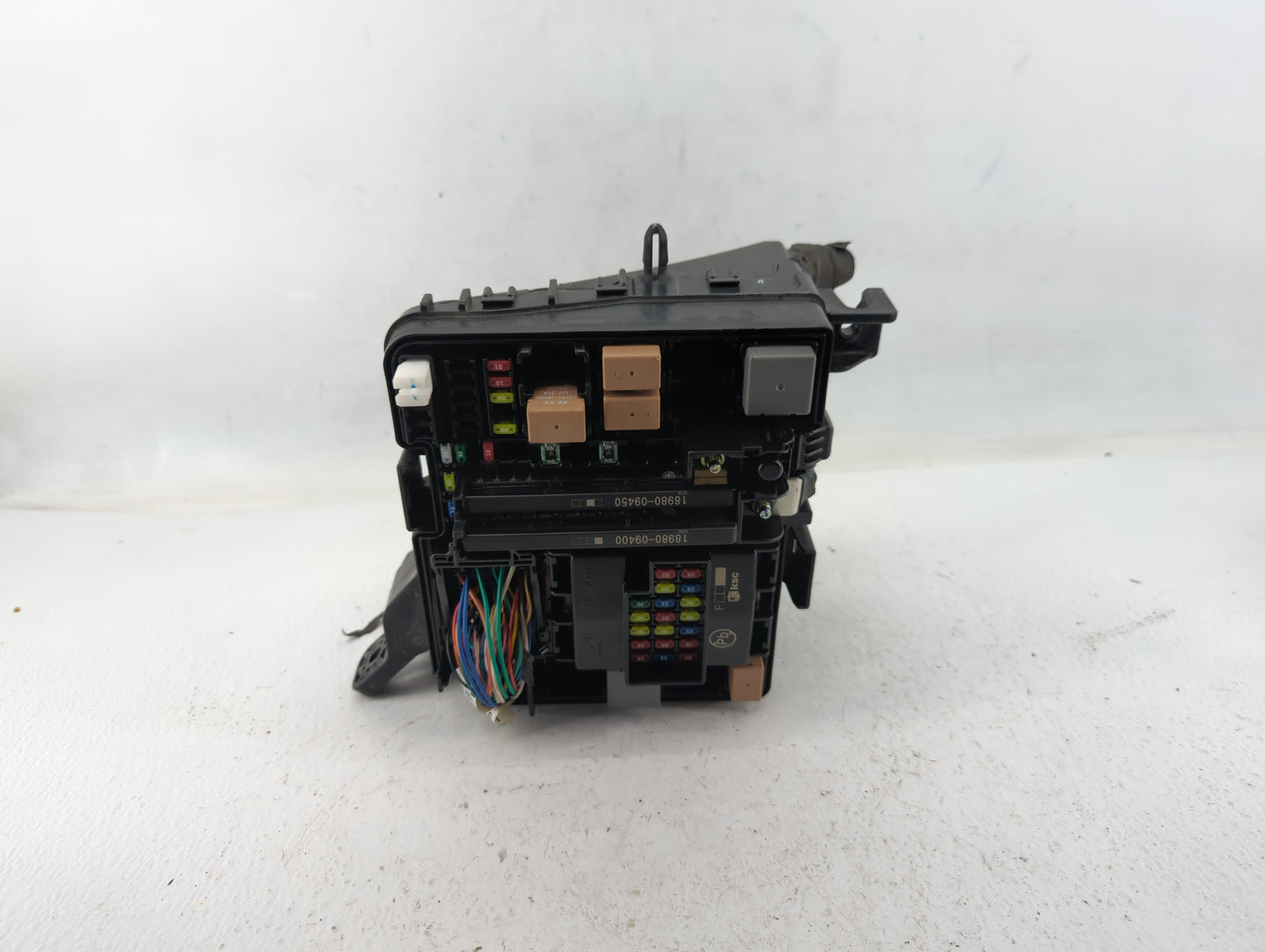 2016-2019 Kia Optima Fusebox Fuse Box Panel Relay Module P/N:91950-D5822 Fits Fits 2016 2017 2018 2019 OEM Used Auto Parts -