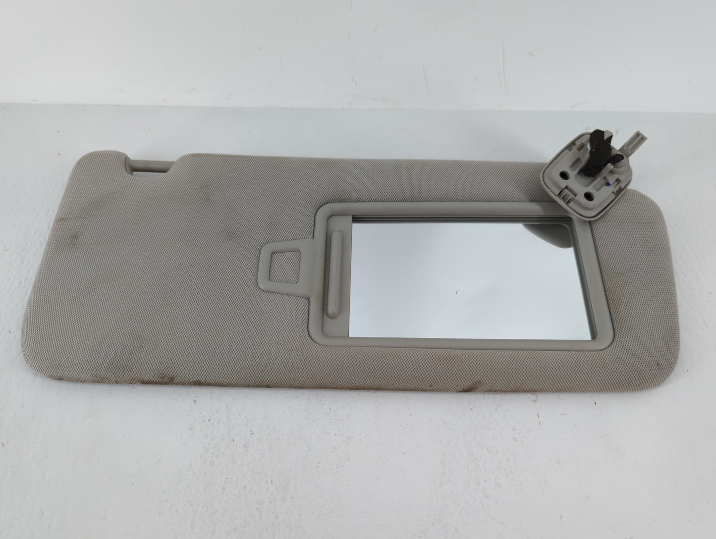 2016-2020 Kia Optima Sun Visor Shade Replacement Passenger Right Mirror Fits Fits 2016 2017 2018 2019 2020 OEM Used Auto Par