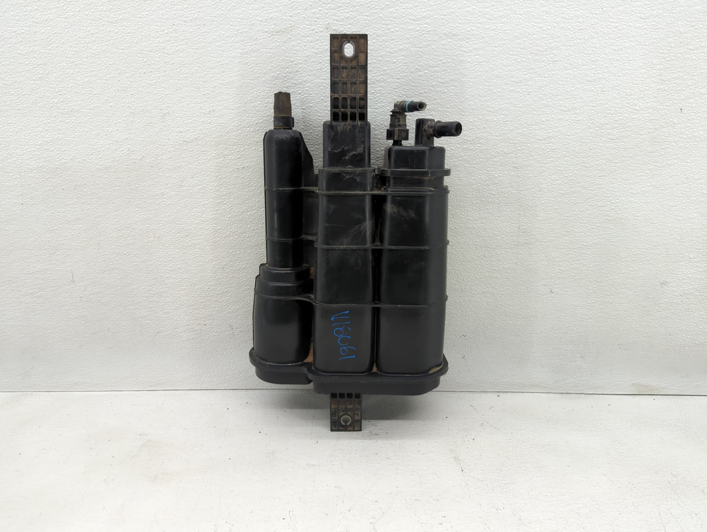 2016 Kia Optima Fuel Vapor Charcoal Canister 641413 - Oemusedautoparts1.com
