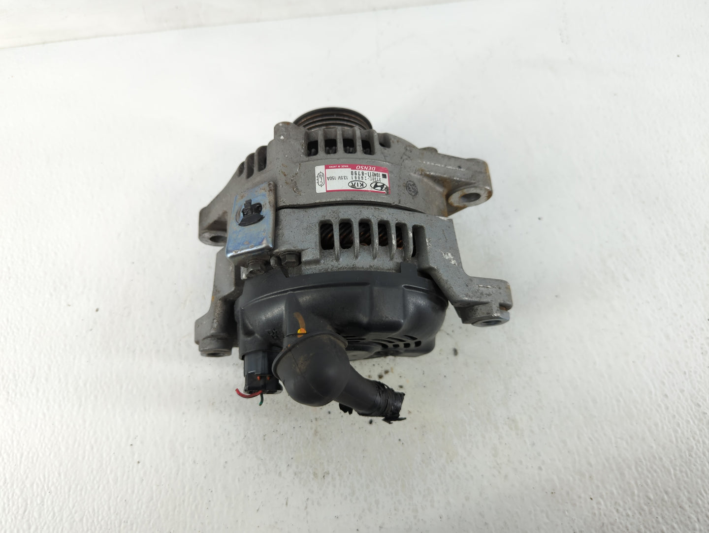 2016-2020 Kia Optima Alternator Replacement Generator Charging Assembly Engine OEM P/N:104211-8790 Fits OEM Used Auto Parts 