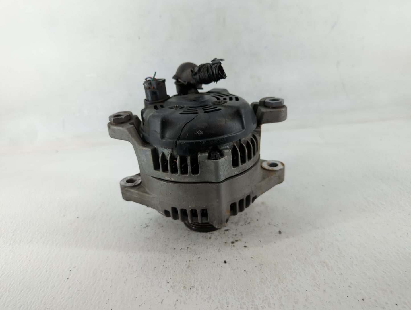2016-2020 Kia Optima Alternator Replacement Generator Charging Assembly Engine OEM P/N:104211-8790 Fits OEM Used Auto Parts 