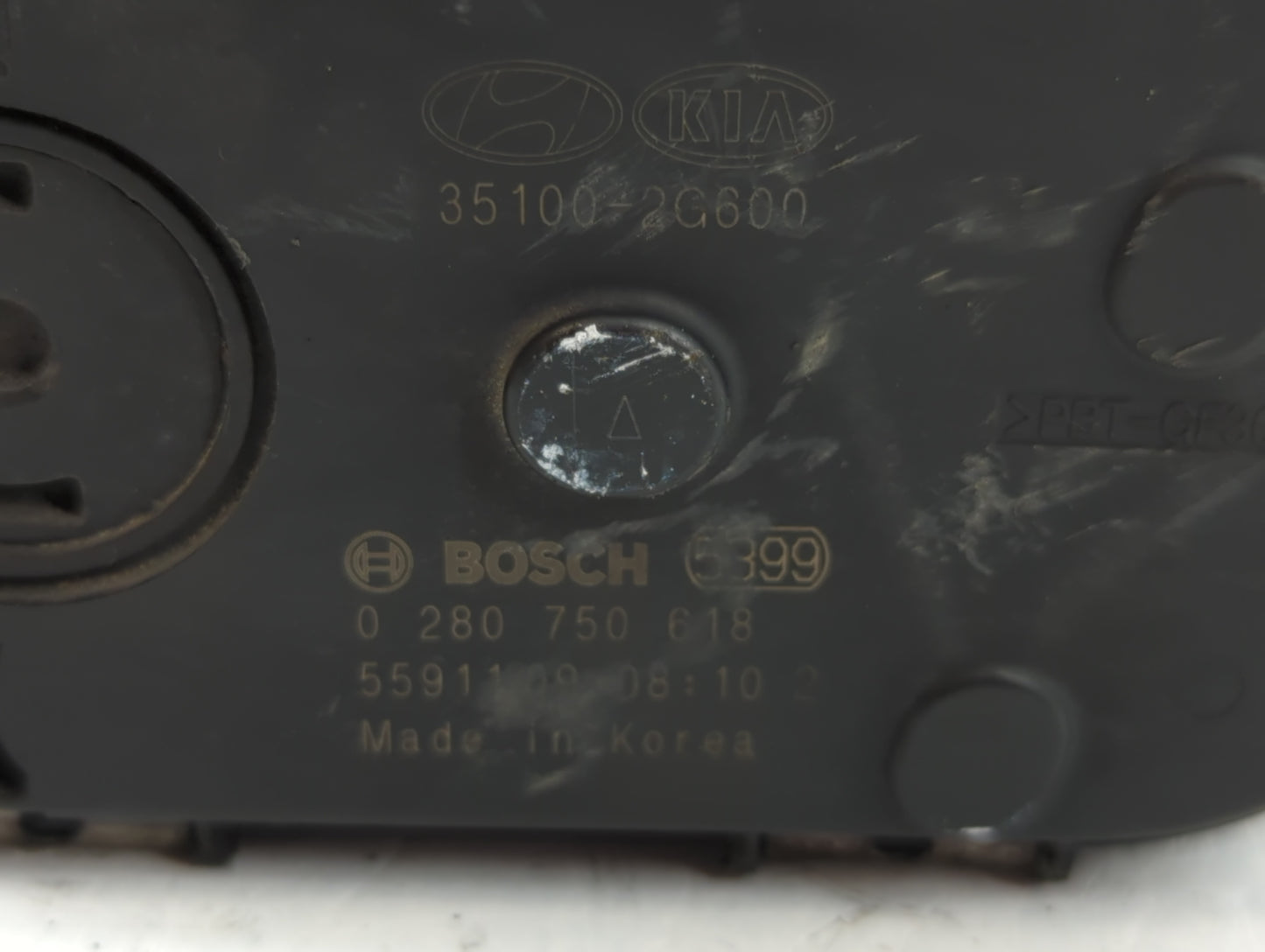 2016-2020 Kia Optima Throttle Body P/N:0 280 750 618 35100-2G600 Fits Fits 2015 2016 2017 2018 2019 2020 2021 OEM Used Auto 