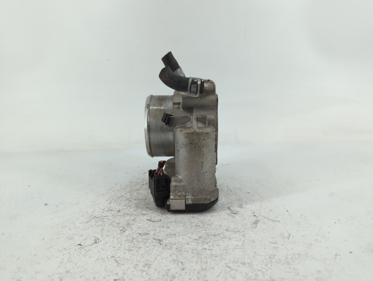 2016-2020 Kia Optima Throttle Body P/N:35100-2G600 Fits Fits 2015 2016 2017 2018 2019 2020 2021 OEM Used Auto Parts - Oemuse