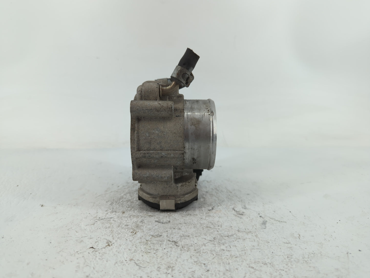 2016-2020 Kia Optima Throttle Body P/N:35100-2G600 Fits Fits 2015 2016 2017 2018 2019 2020 2021 OEM Used Auto Parts - Oemuse