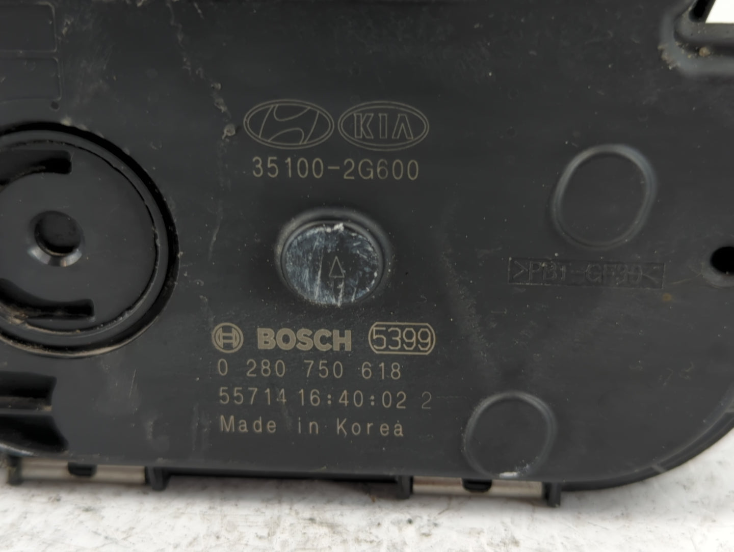 2016-2020 Kia Optima Throttle Body P/N:35100-2G600 Fits Fits 2015 2016 2017 2018 2019 2020 2021 OEM Used Auto Parts - Oemuse